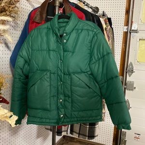 Vintage Green Puffer Jacket Large